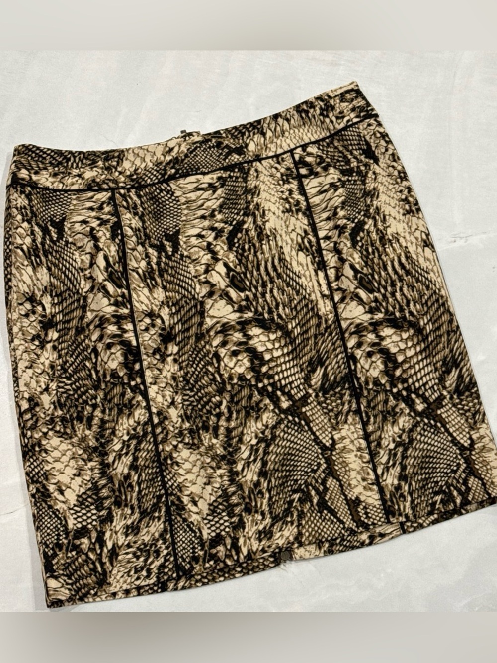 Cache Black and Cream Snake-Print Mini Skirt